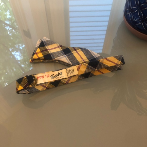 Mens Plaid| BowTie Tuesday Blue and Gold/Self Tie - Picture 3 of 3